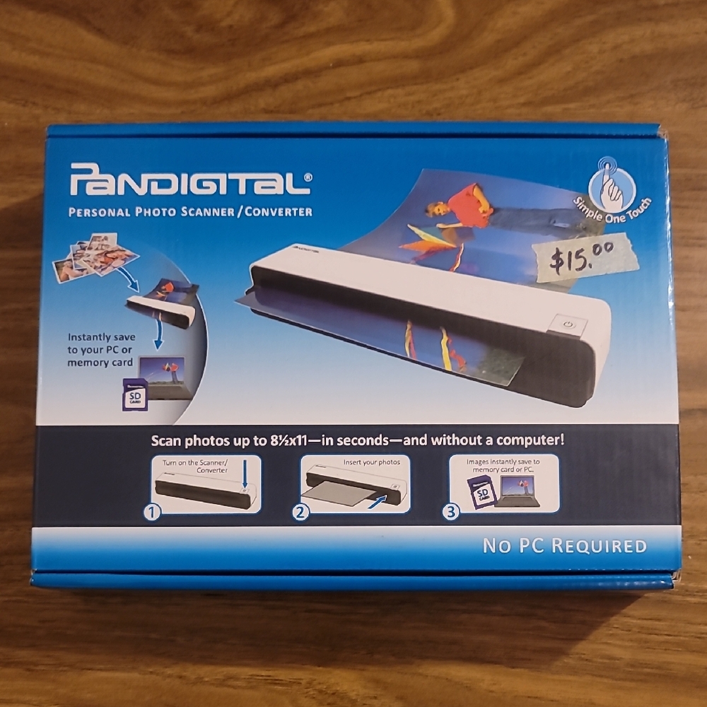 Pandigital Personal Photo Scanner/Converter - Black and White